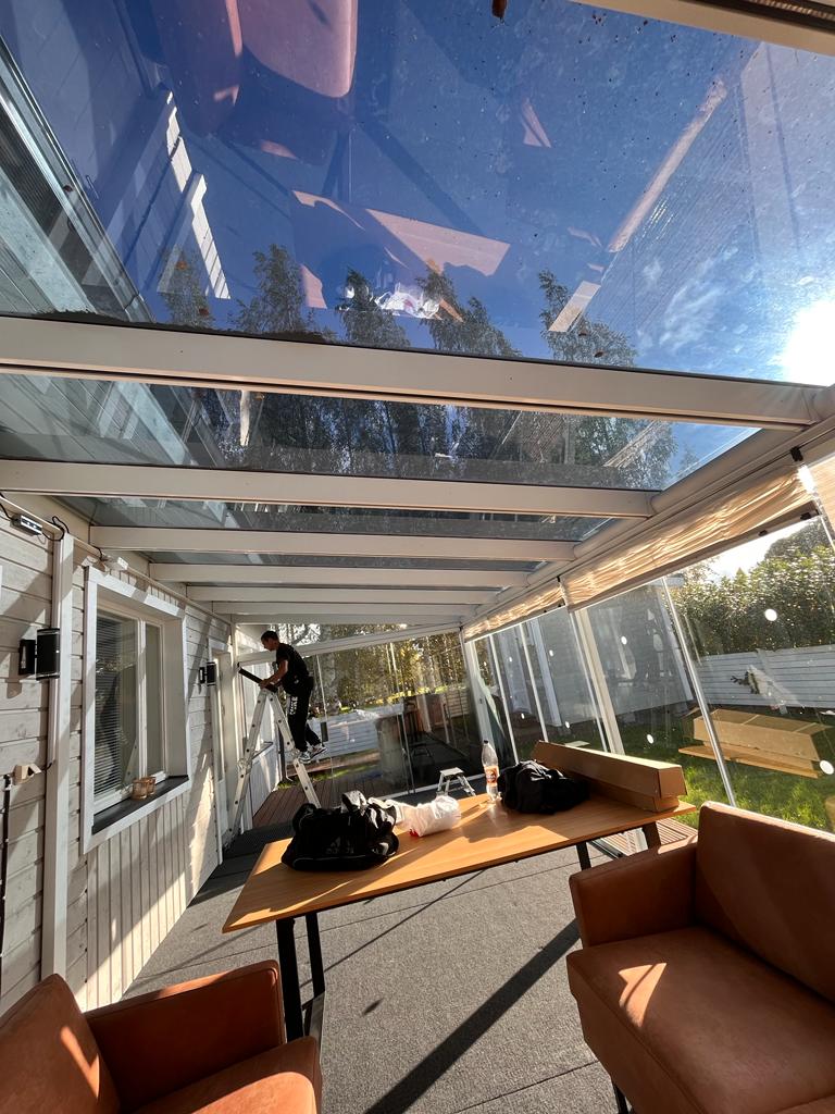 Terassin katon kalvot